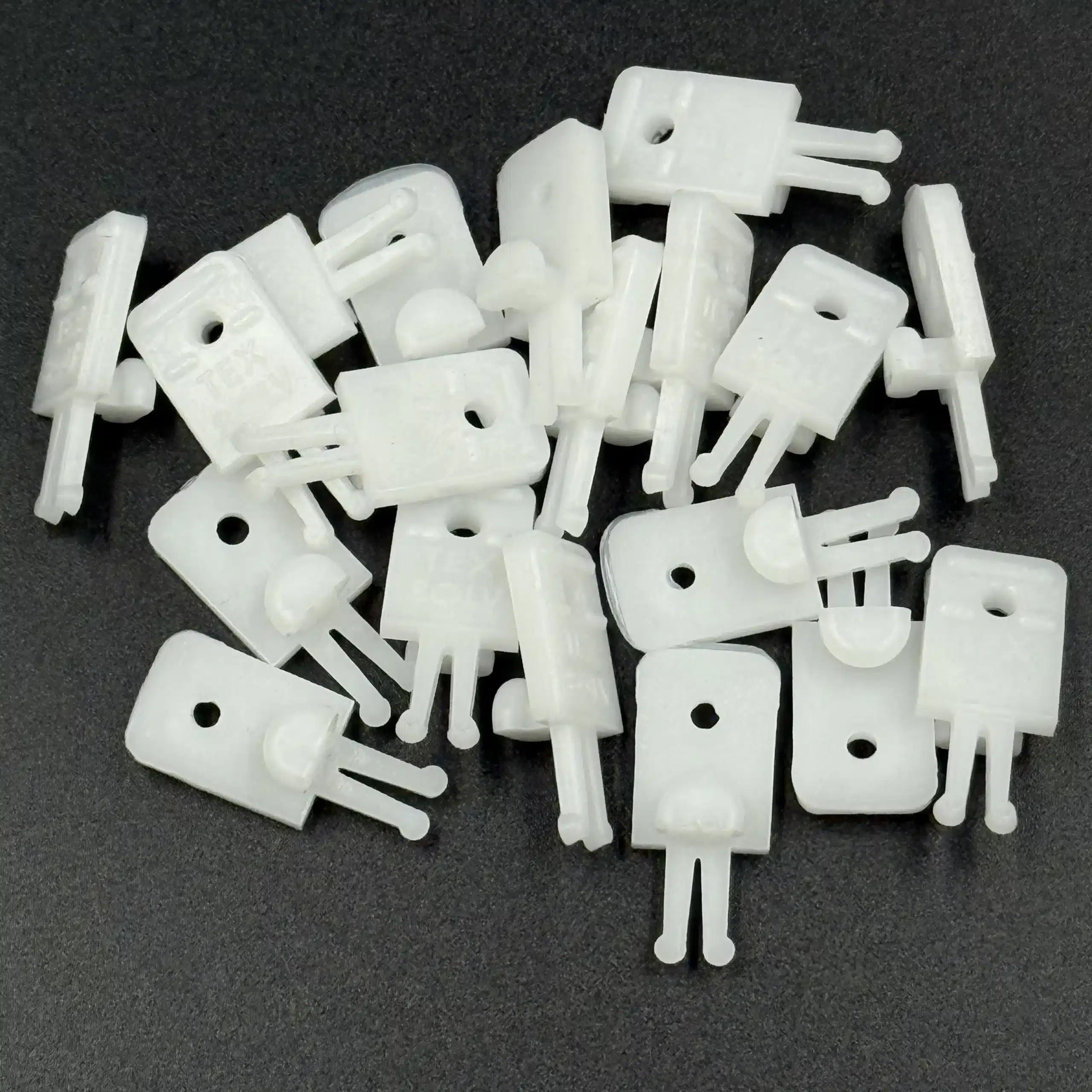 Pegs Arts & Crafts Texsolvshop 100/Bag Anchor pegs White